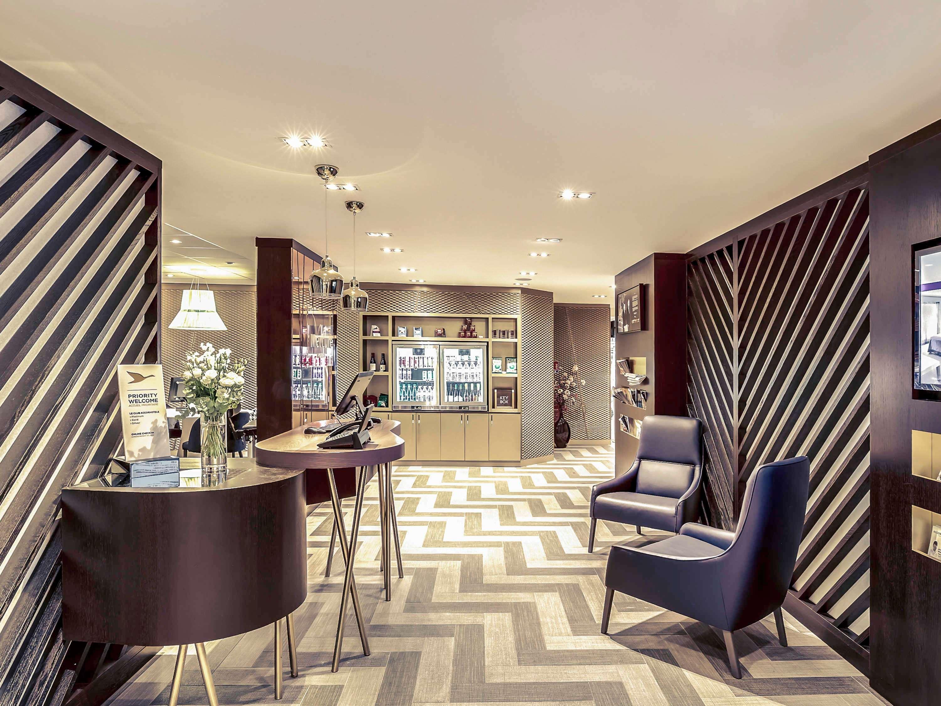 Mercure Paris Arc De Triomphe Etoile Exterior foto