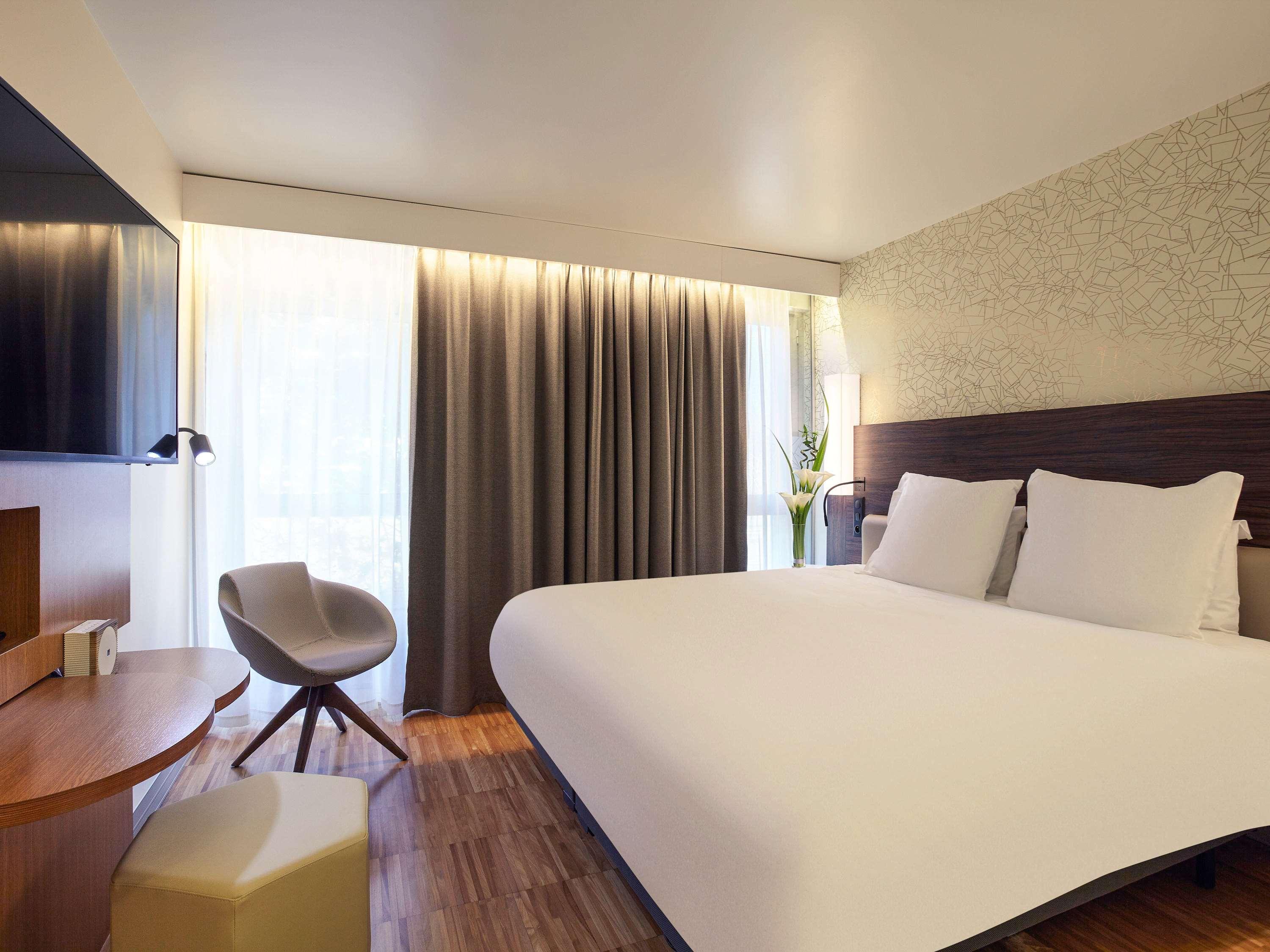 Mercure Paris Arc De Triomphe Etoile Exterior foto