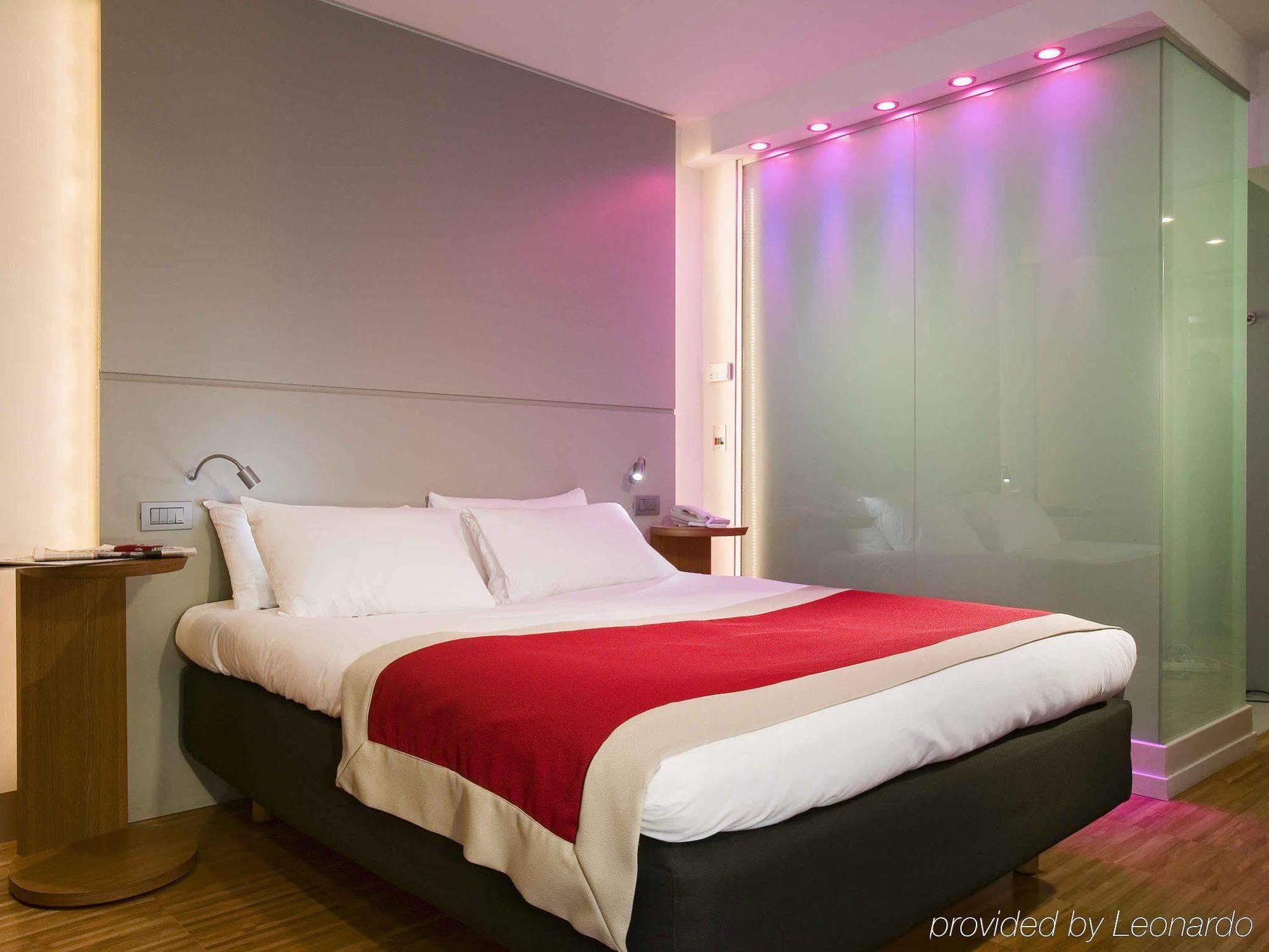 Mercure Paris Arc De Triomphe Etoile Exterior foto